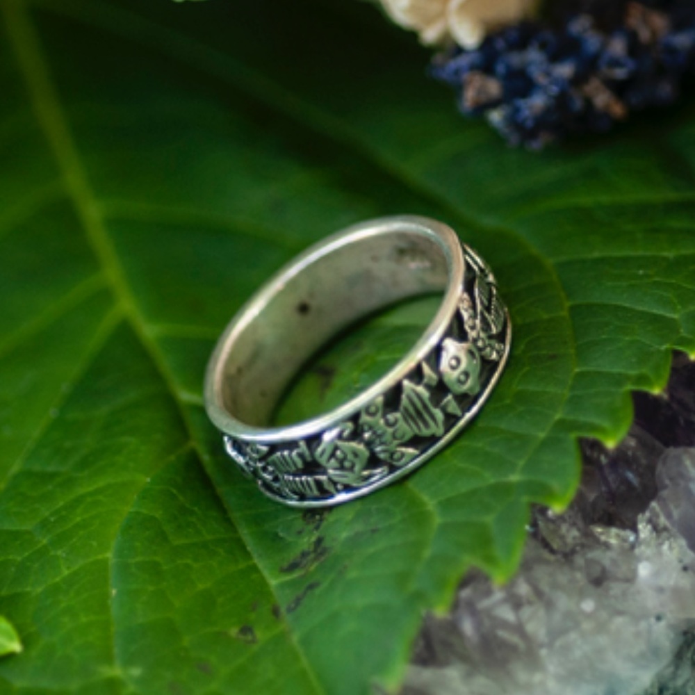 Sterling Silver Ring with Children